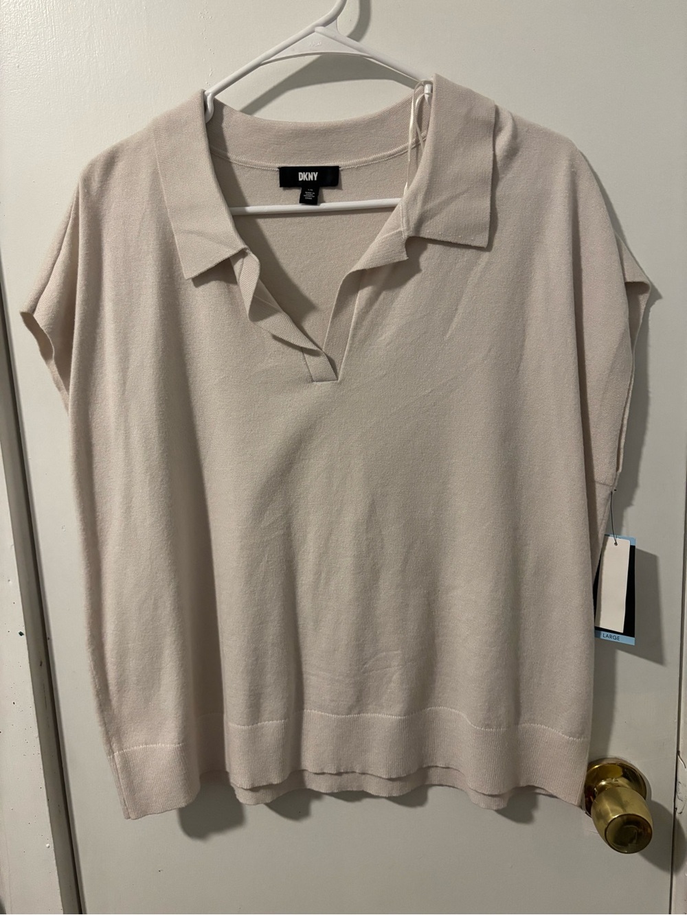 DKNY Women's V-Neck Short Sleeve Sweater in Light Beige